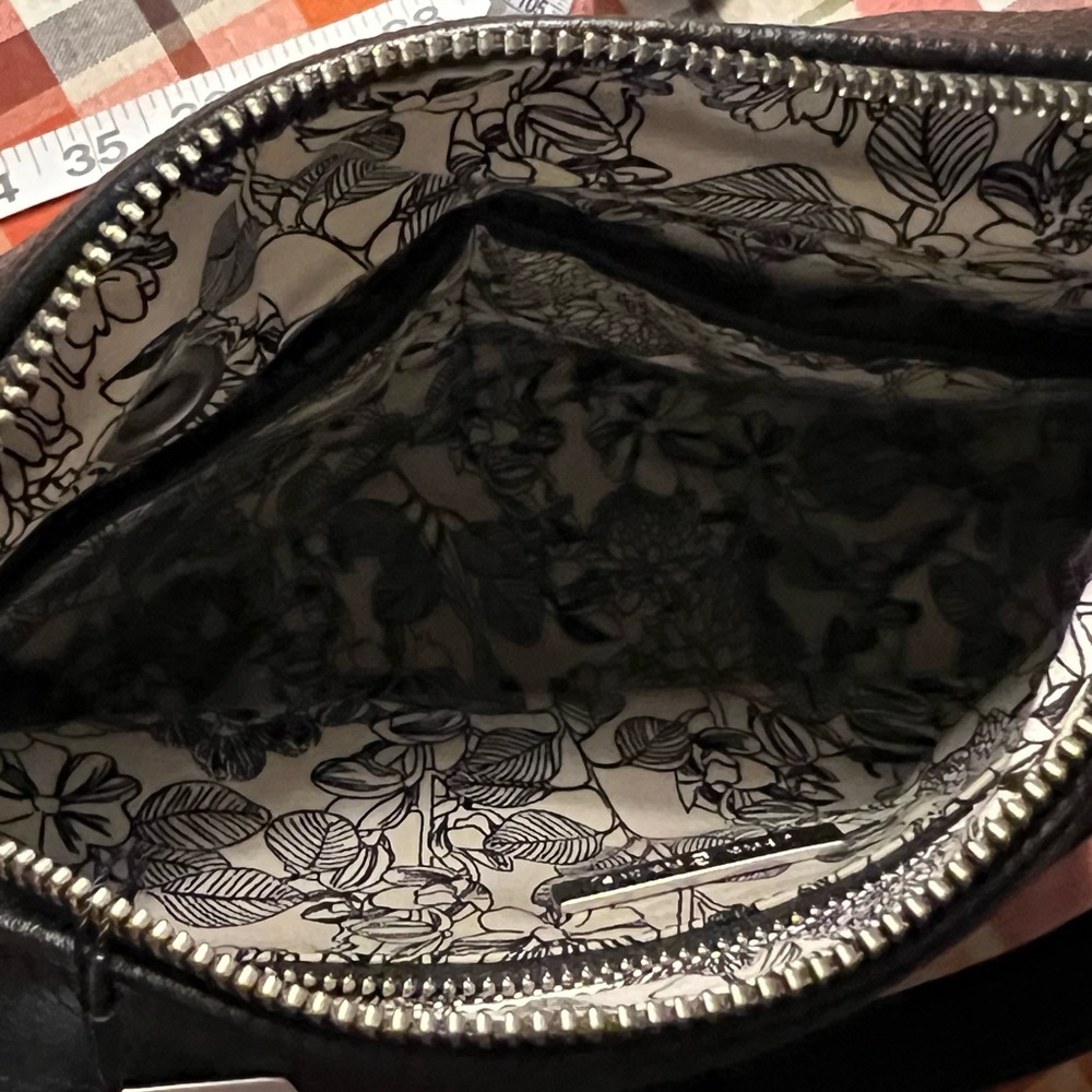 Vera Bradley Black Leather Crossbody with Leather Embellishments NWT - Picture 9 of 12